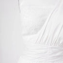 Macaquinho De Lantejoulas Com Calda Removível