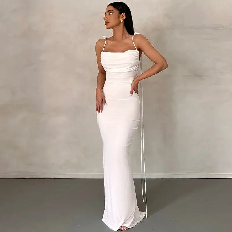 Vestido Longo Cauda Drapeada Alça Fina Preto