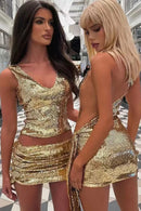 Vestido Curto De Paetê Assimétrico Com Cauda Dourado