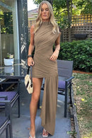 Vestido Curto Assimétrico Com Calda Frontal Marrom