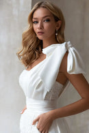 Macaquinho De Lantejoulas Com Calda Removível