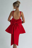 Vestido Curto Rodado Com Laço Branco