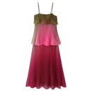 Vestido Longo Plissado Multicolorido Com Babados em Camadas