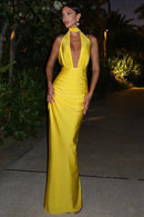 Vestido Longo Recorte Reto Com Fenda Amarelo
