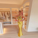 Vestido Longo Em Cetim Com Amarração No Pescoço Amarelo