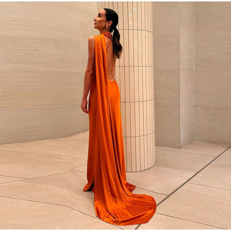 Vestido Longo Cetim Um Ombro Só Com Amarração No Pescoço Amarelo