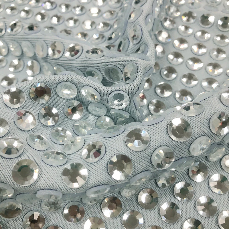 Vestido Curto Tubinho Bordado em Pedrarias Prata