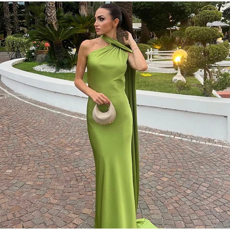 Vestido Longo Cetim Um Ombro Só Com Amarração No Pescoço Amarelo