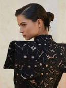 Vestido Longo Rendado Gola Halter Manga Longa Preto