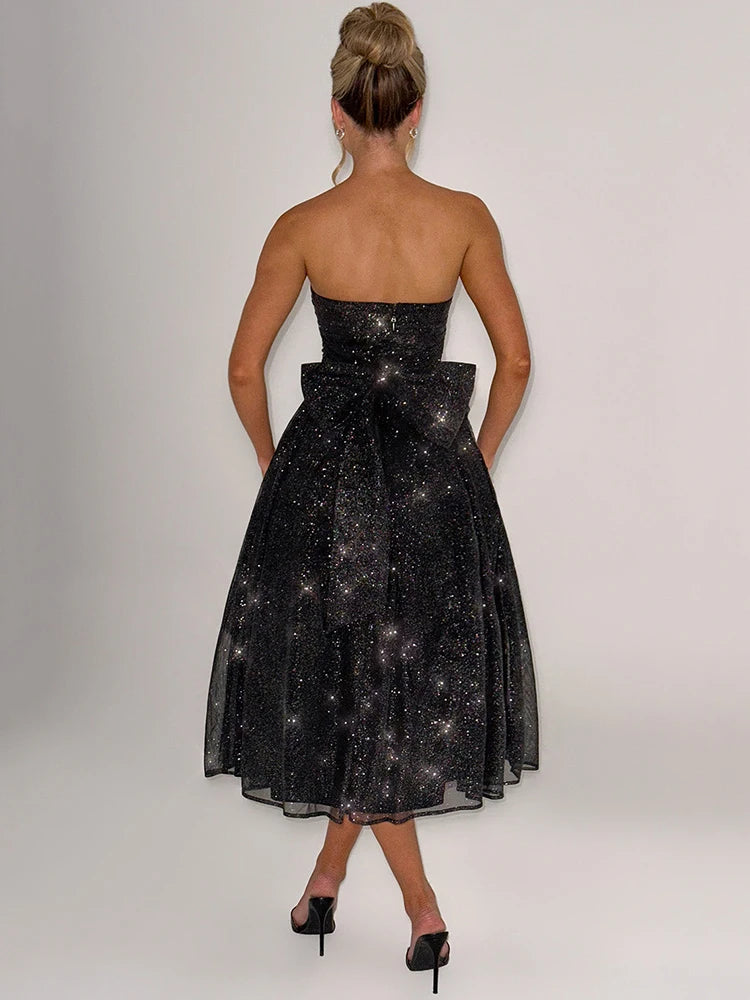 Vestido Midi Rodado Tomara Que Caia Em Lurex Brilhoso Bege