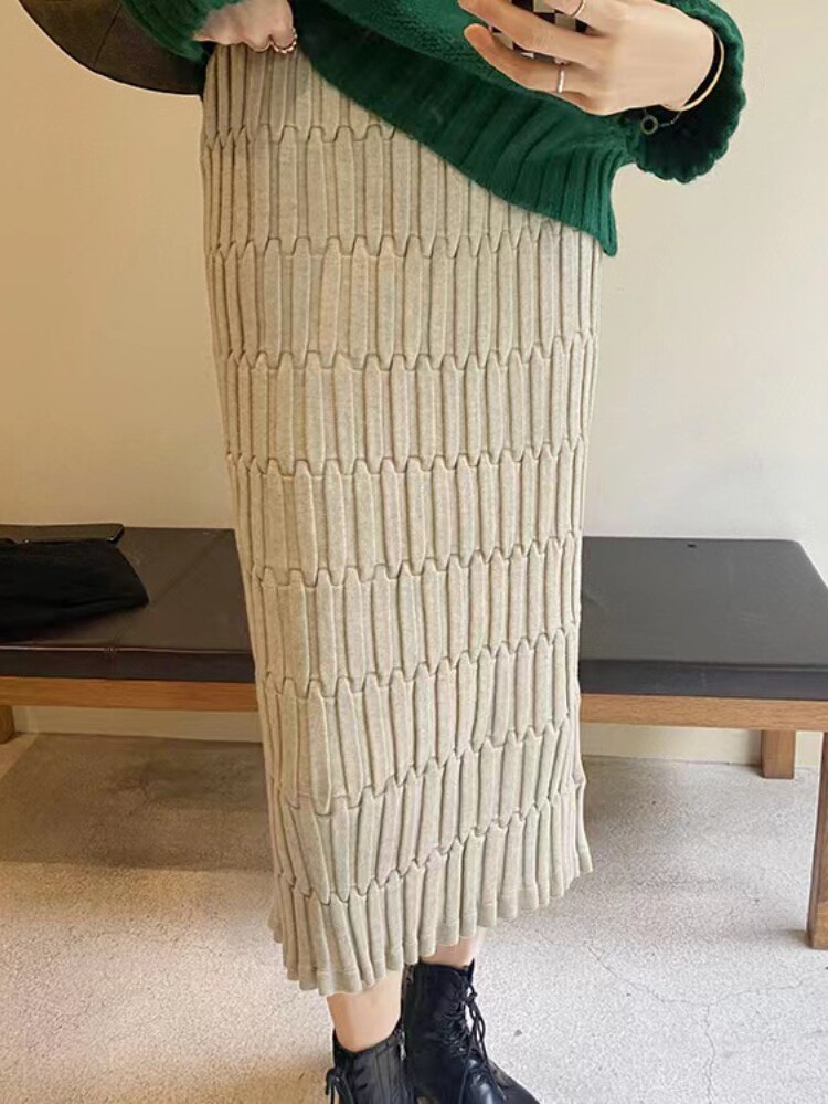 Saia Midi Franzida De Malha
