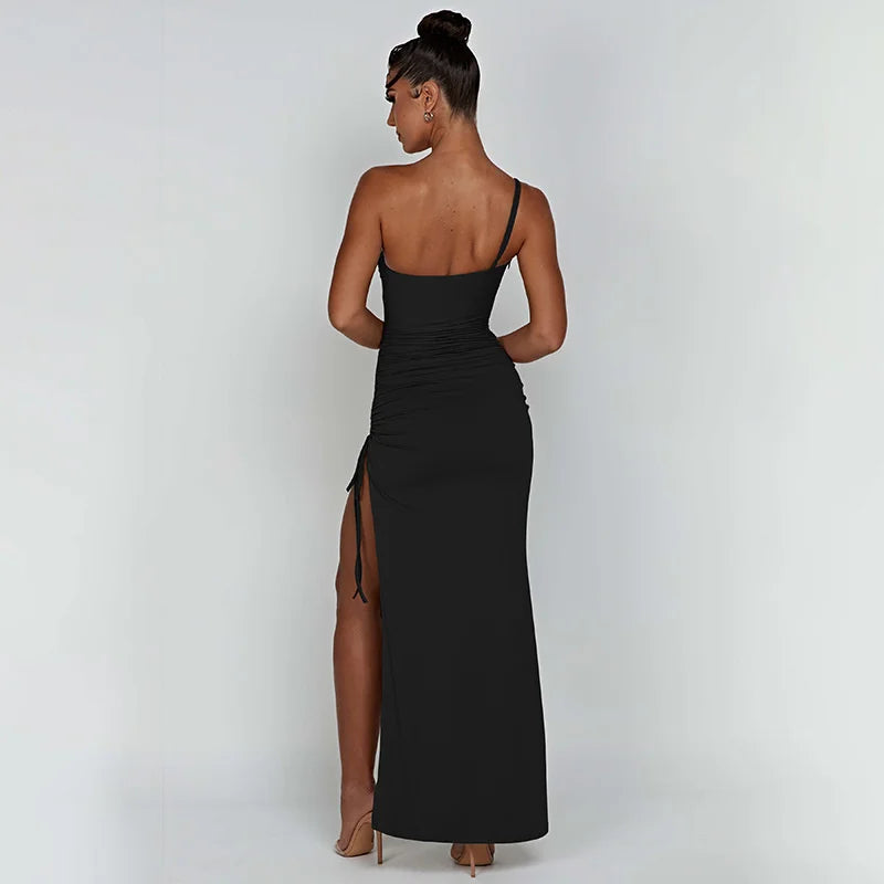 Vestido Longo Um Ombro Só Com Fenda Drapeado