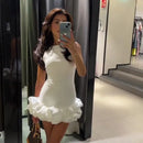 Vestido Curto Sem Manga Com Babados Em Cetim Preto