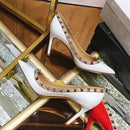 Scarpin Salto Agulha Com Tachas