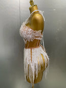 Macaquinho Em Tule Sem Manga Com Pérolas e Franjas Branco