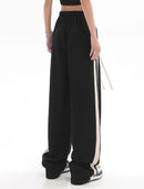 Calça De Moletom Com Cordão