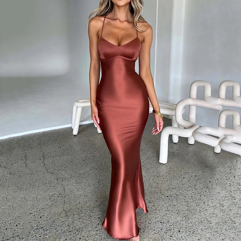 Vestido Longo De Cetim Decote Coração Azul