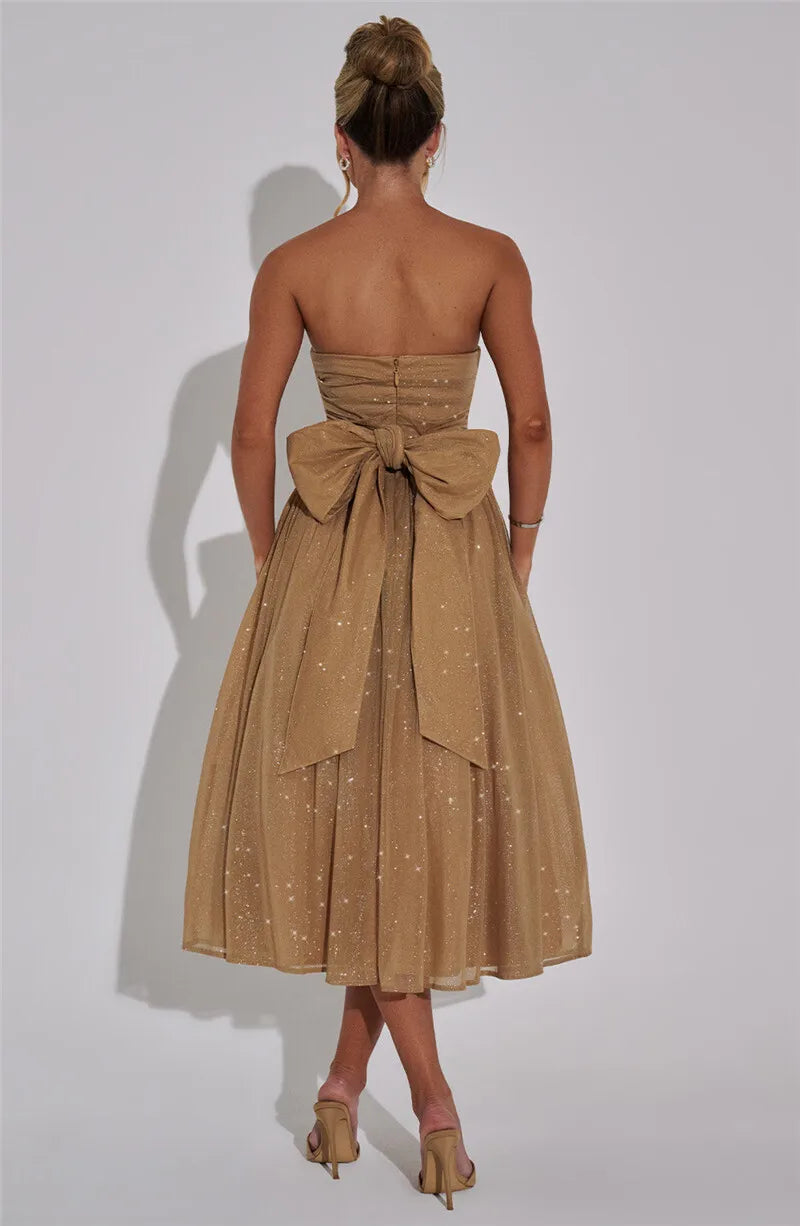 Vestido Midi Rodado Tomara Que Caia Em Lurex Brilhoso Bege