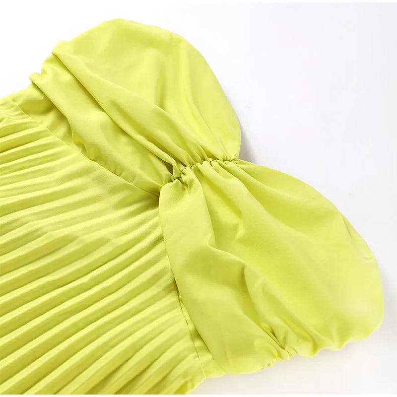 Vestido Longo Plissado Decote Coração Verde Neon