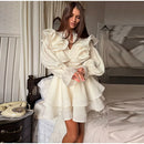 Vestido Curto Manga Longa Com Babados em Crepe Branco