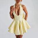 Vestido Curto Rodado Decote V Com Laço Amarelo