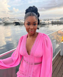 Vestido Longo Manga Longa Gola V Com Babados Rosa