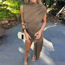 Vestido Curto Assimétrico Com Calda Frontal Vinho