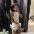 Vestido Curto Sem Manga Com Babados Em Cetim Preto