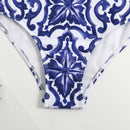 Conjunto Biquíni + Pareô Estampa Grega