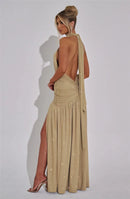 Vestido Longo Todo em Lurex Brilhoso Com Fenda Frontal Bege