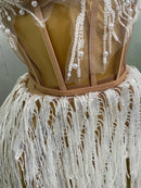 Macaquinho Em Tule Sem Manga Com Pérolas e Franjas Branco