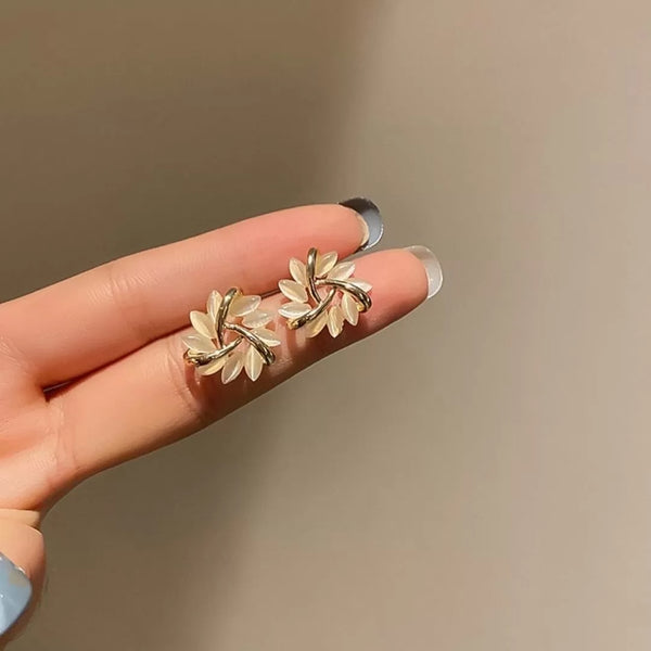 Brinco em Flor Pétalas